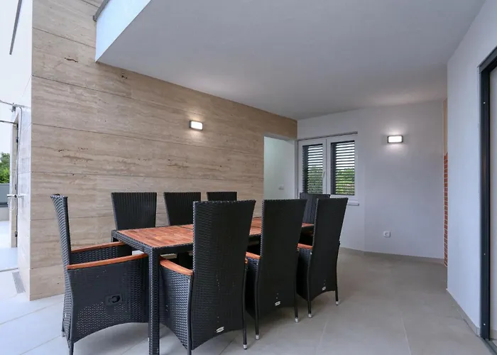 Petra By Interhome