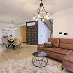 Petra By Interhome *